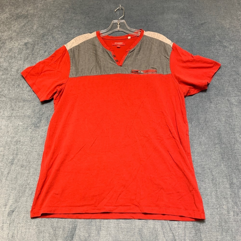 Guess Los Angeles T-Shirt Mens XL Red Henley Neck Outdoor Everyday Wear Tee